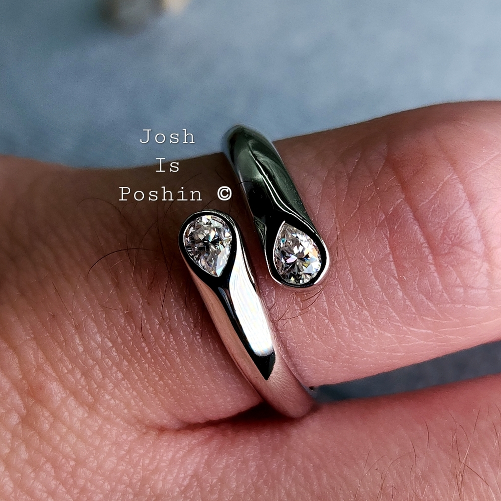 0.6ctw Open Band Moissanite Ring In Sterling Silver